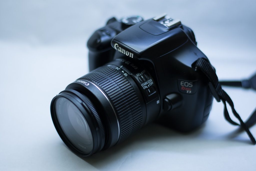 Best dslr camera under Rs 50000 in India 2019